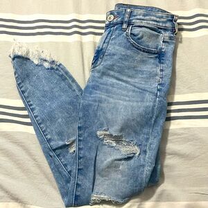 Women’s American Eagle jeans